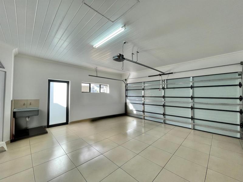 2 Bedroom Property for Sale in Tergniet Western Cape